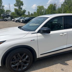 صورة 2 لـ 2024 Acura MDX A-SPEC