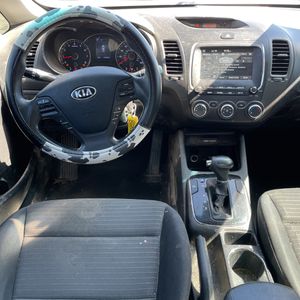 صورة مصغرة 36 لـ 2018 KIA FORTE LX
