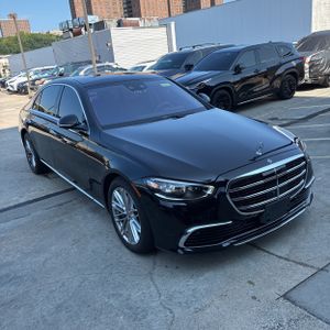 صورة 10 لـ 2021 Mercedes-BENZ S-CLASS