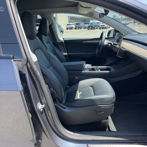 صورة مصغرة 33 لـ 2023 Tesla MODEL Y LONG RANGE