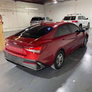 2025 Hyundai ELANTRA SE 照片 8
