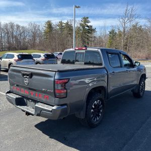 NISSAN FRONTIER SV - 8