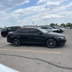FORD TAURUS SHO - 10