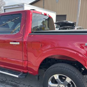 FORD F-150 LARIAT - 6