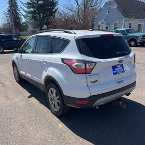 FORD ESCAPE SE - 5