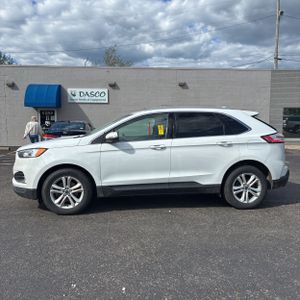 FORD EDGE SEL - 3