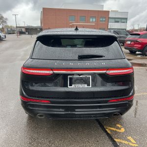 LINCOLN CORSAIR PREMIERE - 7