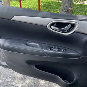 صورة مصغرة 61 لـ 2015 Nissan SENTRA S