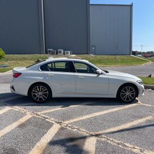 BMW 330I XDRIVE - 10
