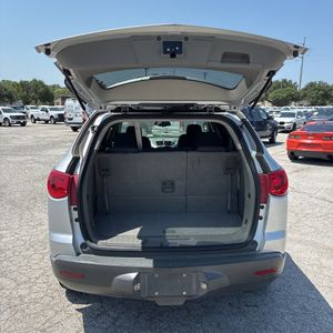 2010 Chevrolet TRAVERSE LS — миниатюра 41
