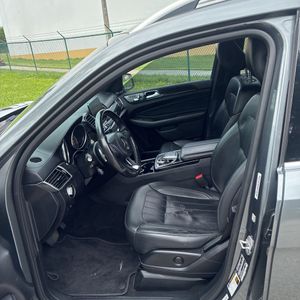 2017 Mercedes-BENZ GLS — миниатюра 32