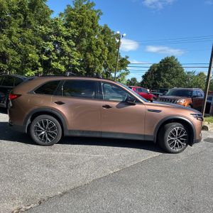 2025 Mazda CX-70 PLUG-IN HYBRID PREMIUM — фото 10