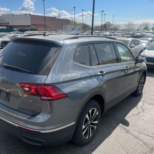 VOLKSWAGEN TIGUAN S 4MOTION - 8