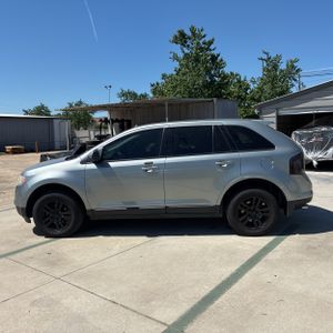 FORD EDGE SEL PLUS - 3