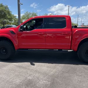 FORD F-150 RAPTOR - 4