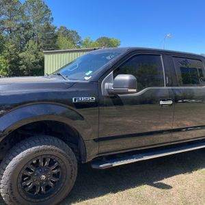 FORD F-150 XLT - 2