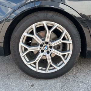 صورة مصغرة 19 لـ 2020 BMW X7 XDRIVE40I