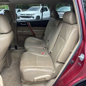 صورة 33 لـ 2008 Toyota HIGHLANDER LIMITED