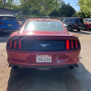 FORD MUSTANG ECOBOOST PREMIUM - 7