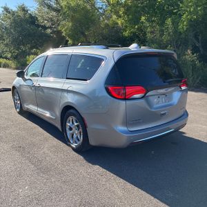 CHRYSLER PACIFICA LIMITED - 4