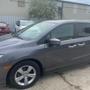 2019 Honda ODYSSEY EX-L — фото 2