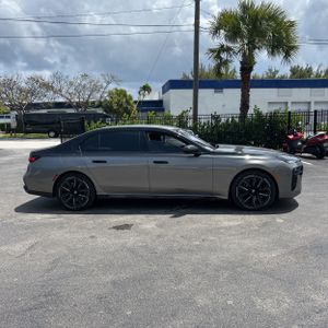 BMW 760 I XDRIVE - 10