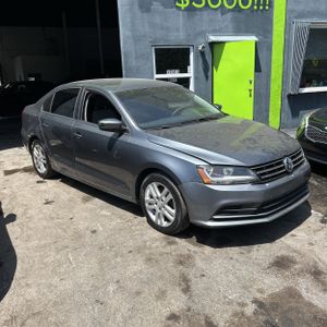 VOLKSWAGEN JETTA 1.4T S - 10