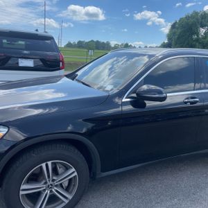 2020 Mercedes-BENZ GLC photo 2