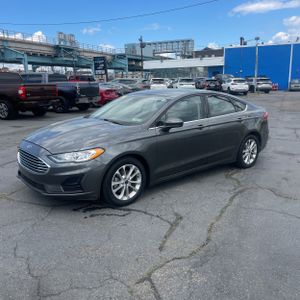 FORD FUSION SE - 1