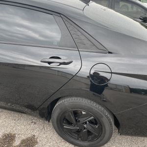 HYUNDAI ELANTRA SE - 5