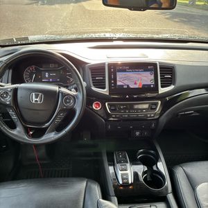 2017 Honda PILOT TOURING — миниатюра 40