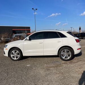 AUDI Q3 2.0T PREMIUM PLUS - 3