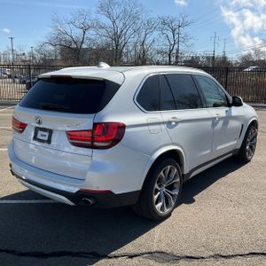 BMW X5 XDRIVE35I - 8