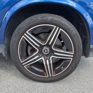 2025 Mercedes-BENZ GLC thumbnail 18