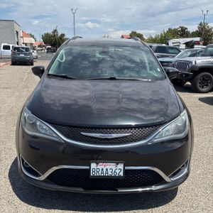 صورة مصغرة 14 لـ 2020 Chrysler PACIFICA TOURING L