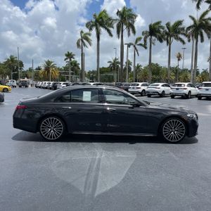MERCEDES-BENZ S-CLASS - 10