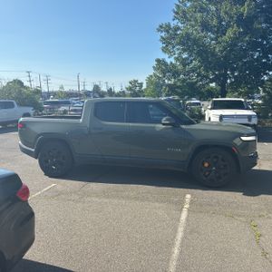 صورة 10 لـ 2022 Rivian R1T LAUNCH EDITION