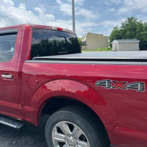 2019 FORD F-150 XLT photo 6