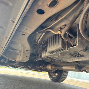 2010 FORD ESCAPE XLT 照片 23