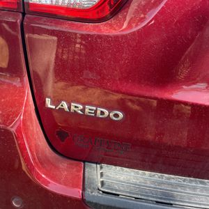 2013 JEEP GRAND CHEROKEE LAREDO — фото 19
