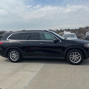 MERCEDES-BENZ GLS - 10