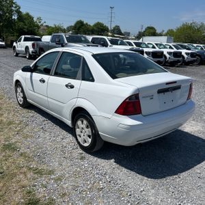 FORD FOCUS SE - 5
