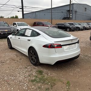 TESLA MODEL S PLAID - 5