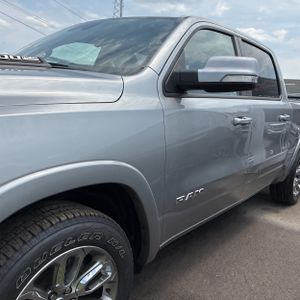 صورة 2 لـ 2022 RAM 1500 LARAMIE