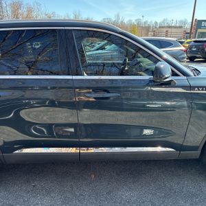 LINCOLN AVIATOR RESERVE - 9