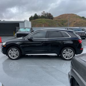 AUDI Q5 PREMIUM PLUS - 3
