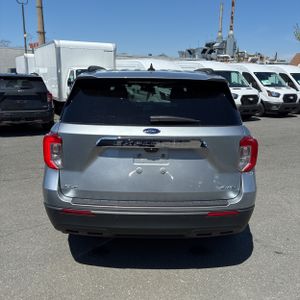 FORD EXPLORER XLT - 7