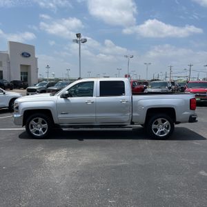 CHEVROLET SILVERADO 1500 - 3