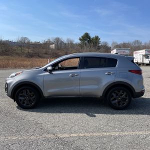 KIA SPORTAGE S - 3