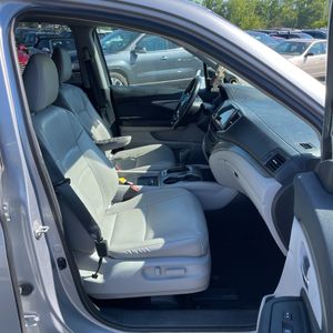 صورة مصغرة 32 لـ 2019 Honda PILOT EX-L